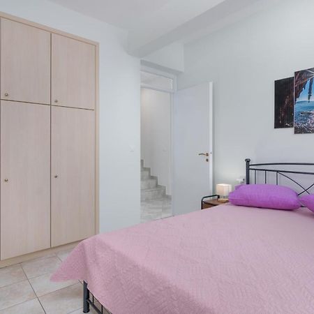 Zanart Maisonette II Трипити Екстериор снимка