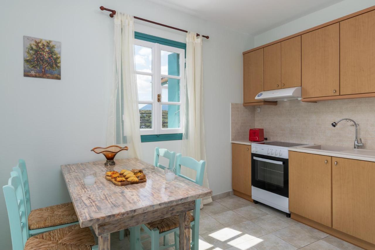 Zanart Maisonette II Трипити Екстериор снимка